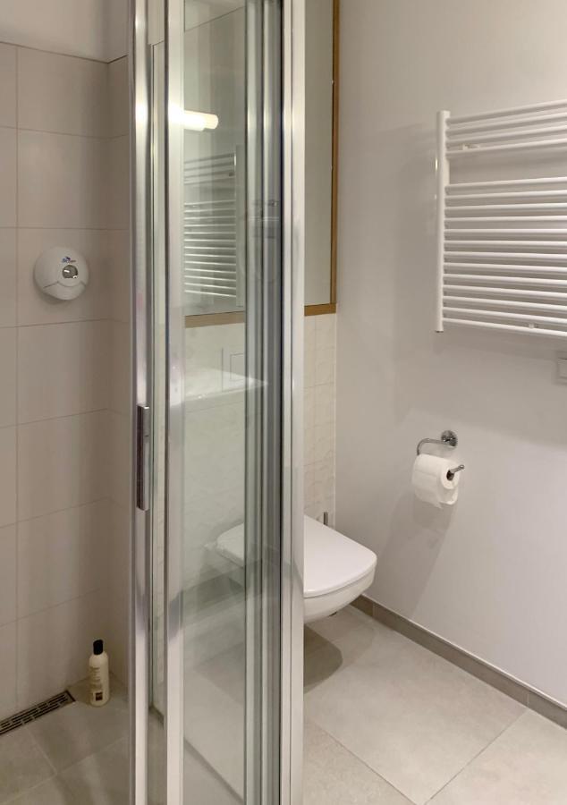 404 Rooms Wolska Apartament Warschau Buitenkant foto
